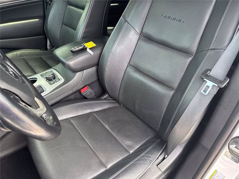 Used 2021 Jeep Grand Cherokee Summit AWD/4WD image 11
