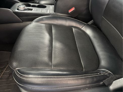 Used 2022 Ford Escape SEL w/ Technology Package AWD/4WD image 27