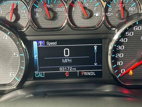 Used 2017 Chevrolet Silverado 1500 LT w/ All Star Edition image 18