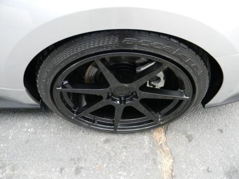 Used 2016 Ford Mustang GT Premium w/ Equipment Group 401A image 24