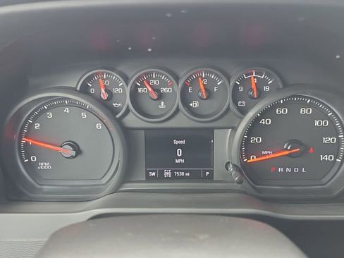 Used 2025 Chevrolet Silverado 2500 W/T AWD/4WD image 23