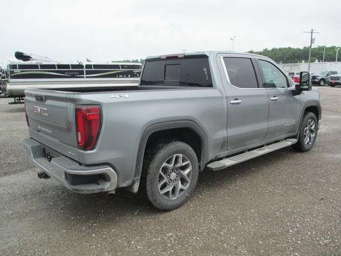 New 2026 GMC Sierra 1500 SLT w/ SLT Premium Plus Package AWD/4WD image 5