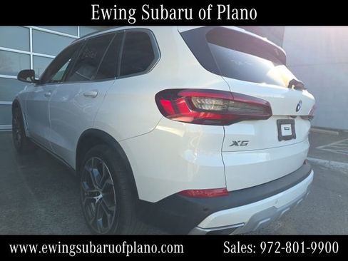 Used 2022 BMW X5 sDrive40i w/ Premium Package image 3