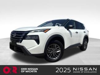Used 2024 Nissan Rogue S AWD/4WD video 1