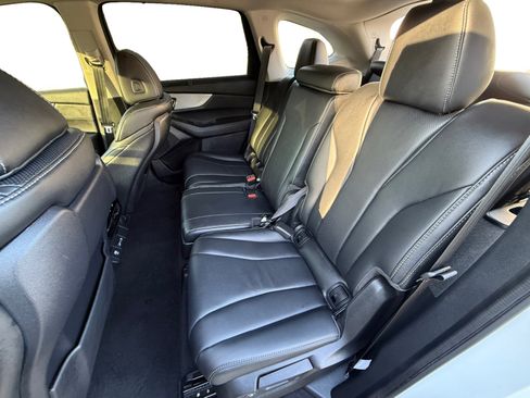 Used 2024 Acura MDX FWD w/ Technology Package image 16