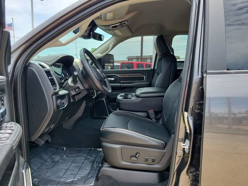 Used 2024 RAM 2500 Laramie w/ Safety Group AWD/4WD image 12