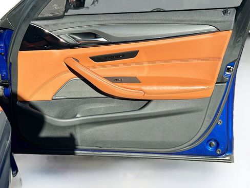 Used 2023 BMW M5 w/ Competition Package image 33