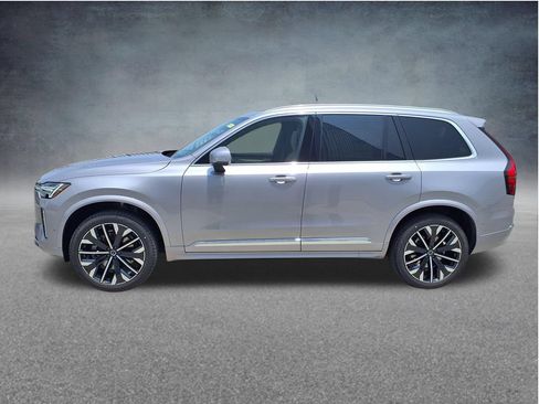 New 2026 Volvo XC90 B5 Plus AWD/4WD image 4