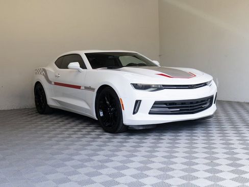 Used 2017 Chevrolet Camaro LT image 6