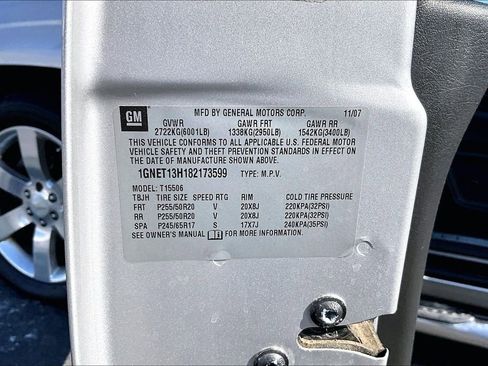 Used 2008 Chevrolet TrailBlazer SS w/ Sun And 6-Disc Cd Package image 34