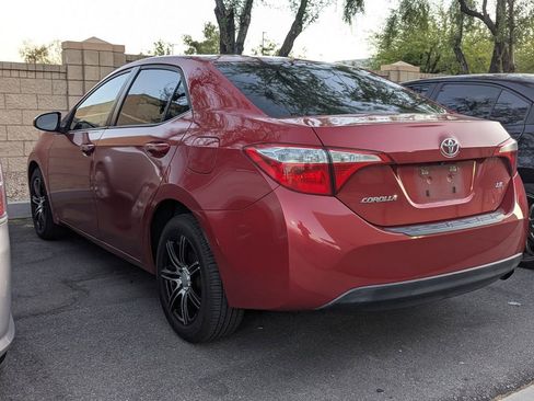 Used 2014 Toyota Corolla LE FWD image 6