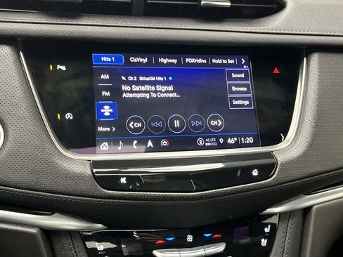 Certified 2025 Cadillac XT5 Premium Luxury image 20