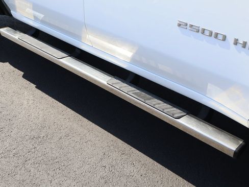 Certified 2023 Chevrolet Silverado 2500 LT AWD/4WD image 11