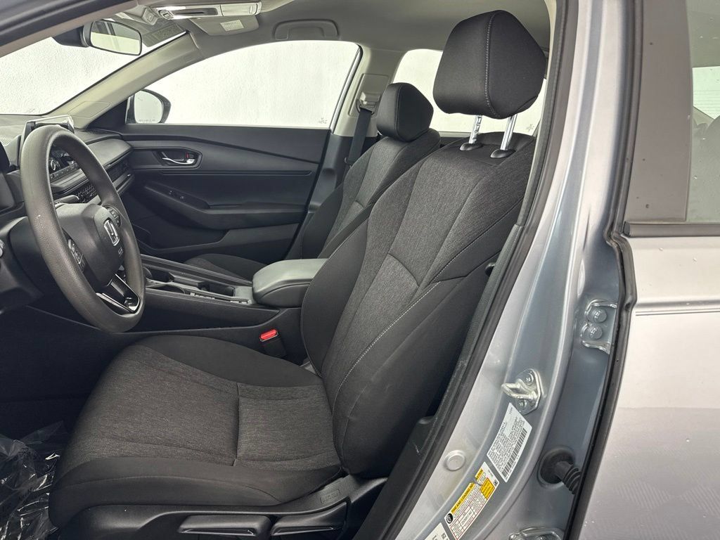 Certified 2025 Honda Accord LX image 24