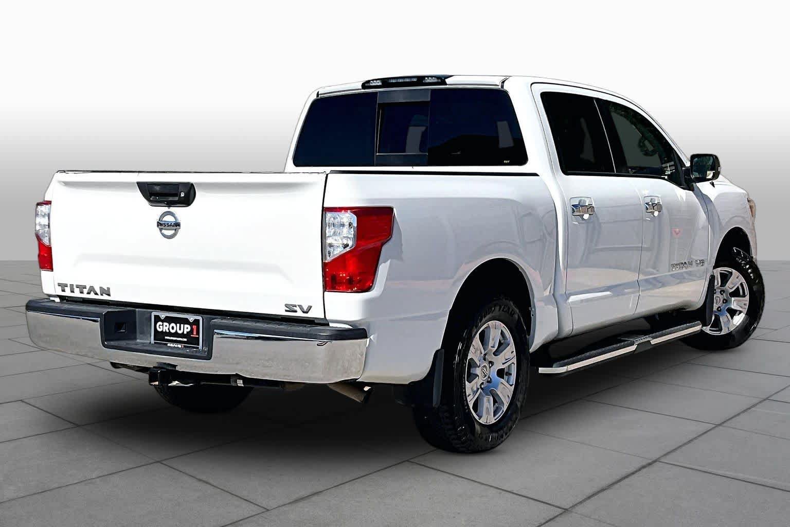 Used 2019 Nissan Titan SV RWD image 13