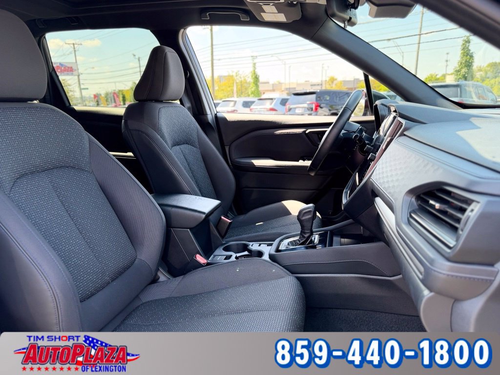 Used 2025 Subaru Forester Premium AWD/4WD image 31