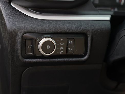 Certified 2023 Ford Explorer XLT w/ Equipment Group 202A image 20