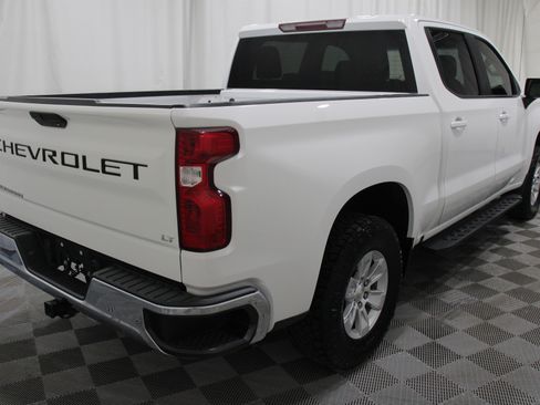 Used 2021 Chevrolet Silverado 1500 LT RWD image 30
