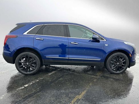 New 2025 Cadillac XT5 Premium Luxury w/ Technology Package AWD/4WD image 2