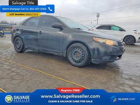 Used 2011 Kia Forte EX FWD image 5