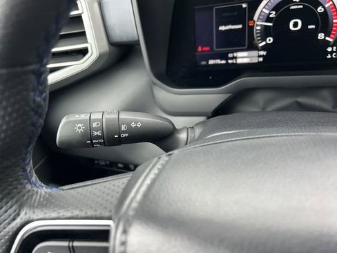 Used 2025 Toyota Tundra Platinum image 16