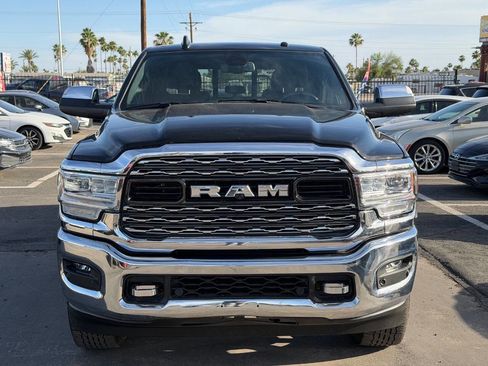 Used 2022 RAM 3500 Limited w/ Towing Technology Group image 17