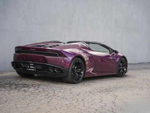 Used 2016 Lamborghini Huracan LP 610-4 image 5