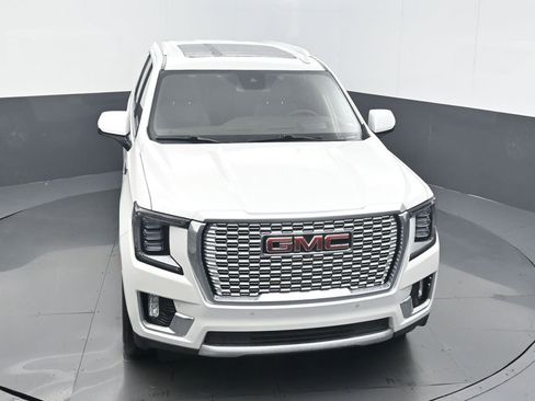Used 2023 GMC Yukon Denali AWD/4WD image 6