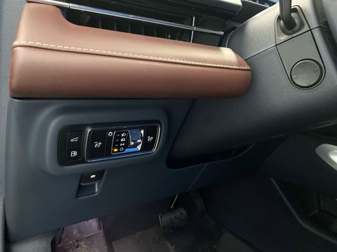 New 2026 Lincoln Nautilus Black Label image 17