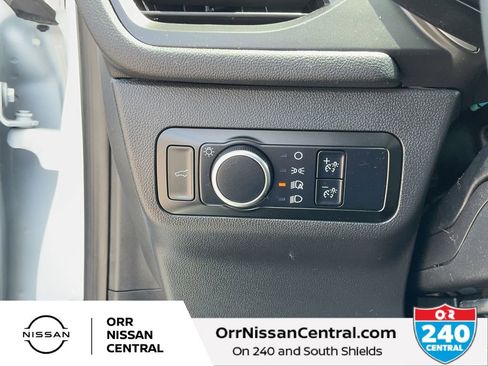 Used 2024 Ford Escape Active AWD/4WD image 18