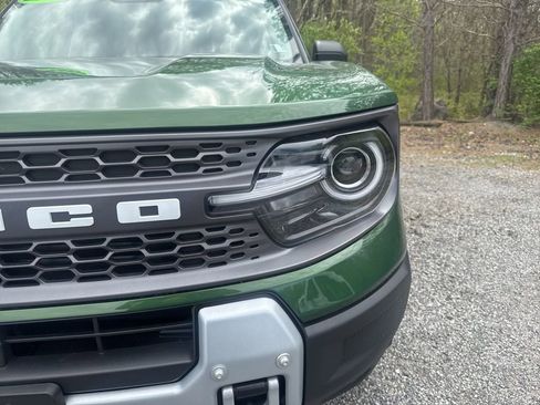 Used 2025 Ford Bronco Sport Badlands image 2