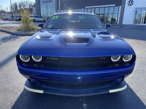 Used 2022 Dodge Challenger R/T Scat Pack image 2