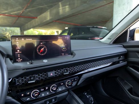 Used 2023 Honda Accord Touring image 32