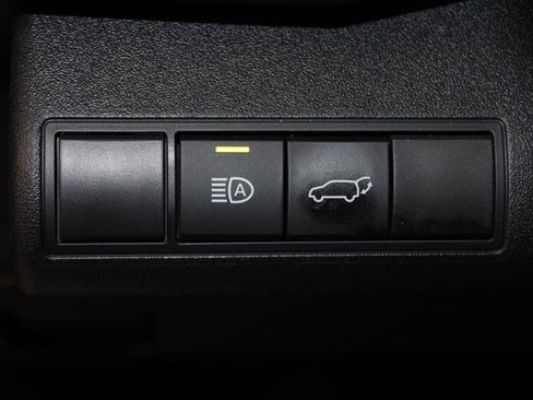 Used 2024 Toyota bZ4X AWD w/ Weather Package image 18