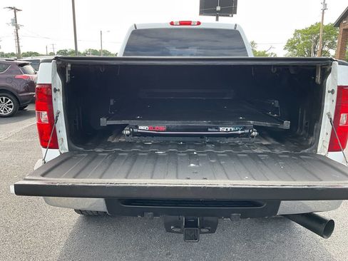 Used 2012 Chevrolet Silverado 2500 LT w/ Custom Sport Truck Package AWD/4WD image 17