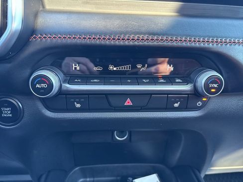 Used 2024 MAZDA CX-50 AWD 2.5 Turbo w/ Weather Package image 27