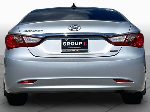 Used 2013 Hyundai Sonata Limited w/ Premium Pkg FWD image 5