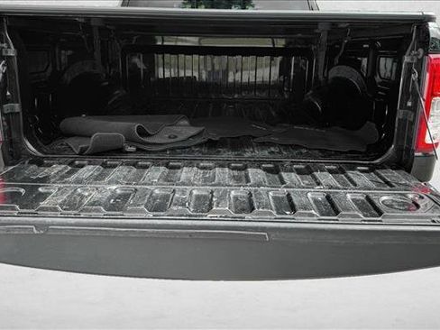 Used 2019 RAM 1500 Big Horn AWD/4WD image 9