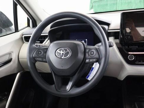 New 2026 Toyota Corolla Cross L image 13