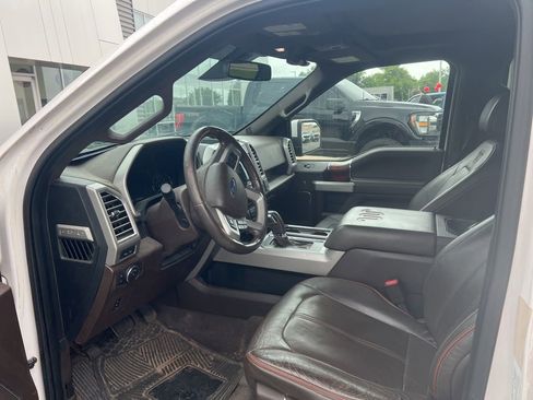 Used 2016 Ford F150 King Ranch w/ Equipment Group 601A Luxury AWD/4WD image 11