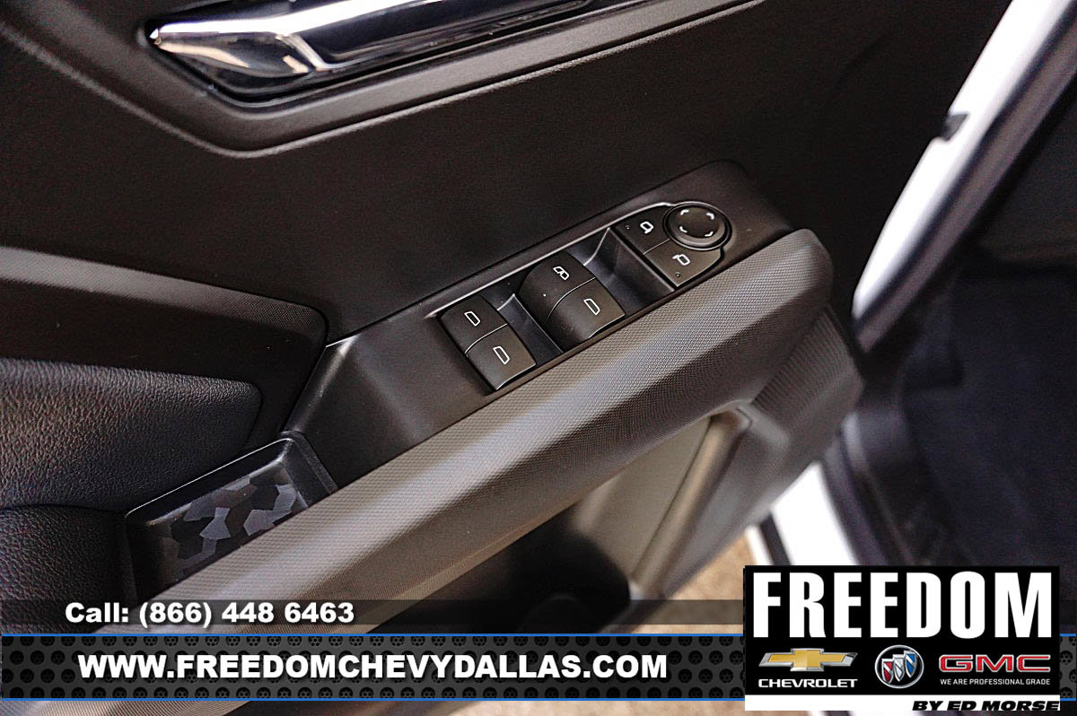 New 2026 GMC Canyon Elevation w/ Convenience Package RWD image 39