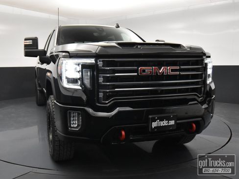 Used 2020 GMC Sierra 2500 AT4 w/ AT4 Premium Package image 50
