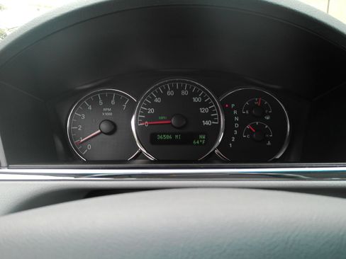 Used 2007 Buick LaCrosse CXL w/ Chromed Appearance Package FWD image 26