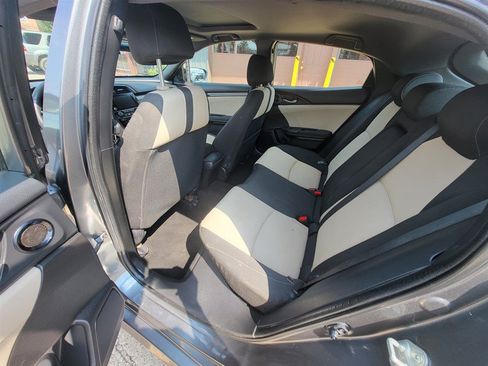 Used 2019 Honda Civic EX image 9