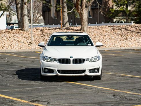 Used 2019 BMW 440i xDrive Coupe w/ M Sport Package image 2