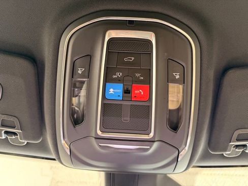 Used 2023 Jeep Grand Cherokee Limited w/ Rear Seat Video Group I AWD/4WD image 49
