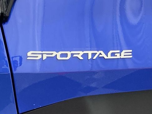 New 2026 Kia Sportage EX FWD image 31