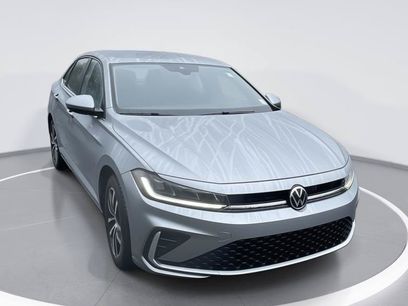 Used 2025 Volkswagen Jetta SE