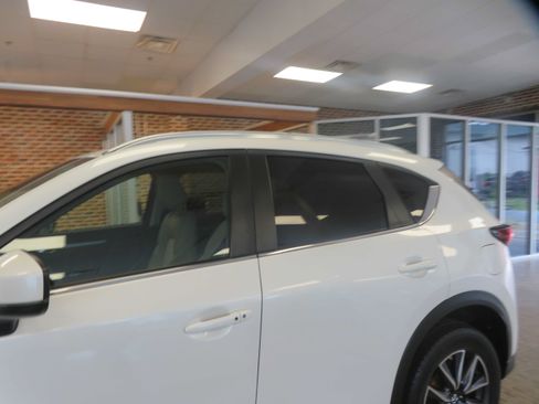 Used 2018 MAZDA CX-5 Touring FWD image 67
