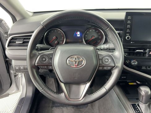 Used 2024 Toyota Camry XSE image 20